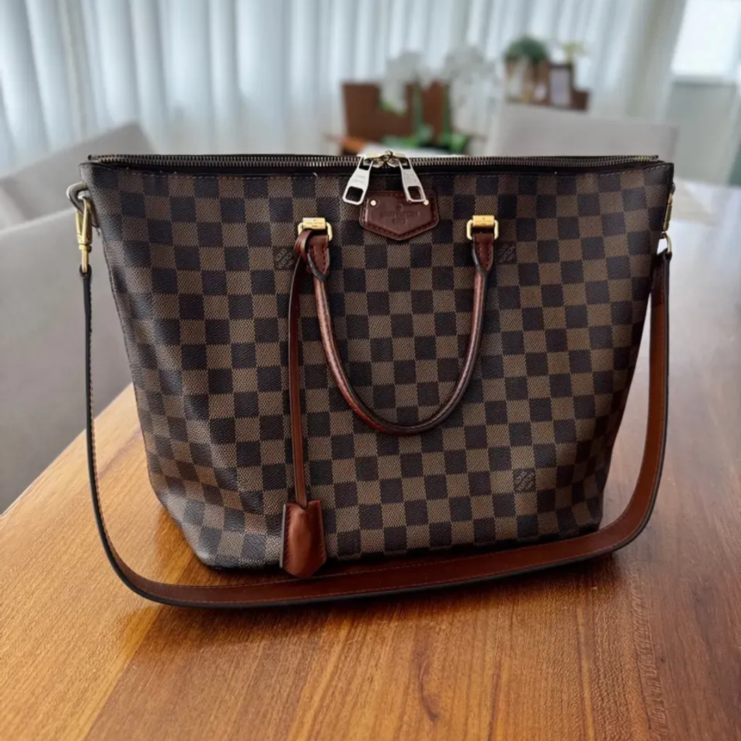 LOUIS VUITTON – KLEINE KARIERTE HANDTASCHE