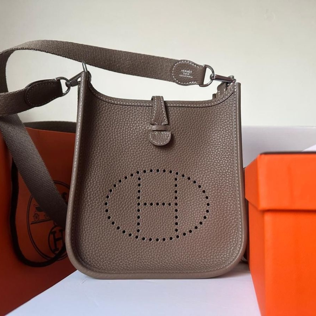 HERMÈS EVELYNE III 29 TASCHE