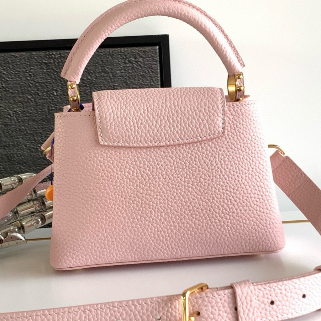 LOUIS VUITTON CAPUCINES MINI TASCHE