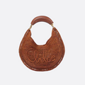 CHLOÉ SOMMER-BANANENTASCHE AUS RAFFIA-BAST