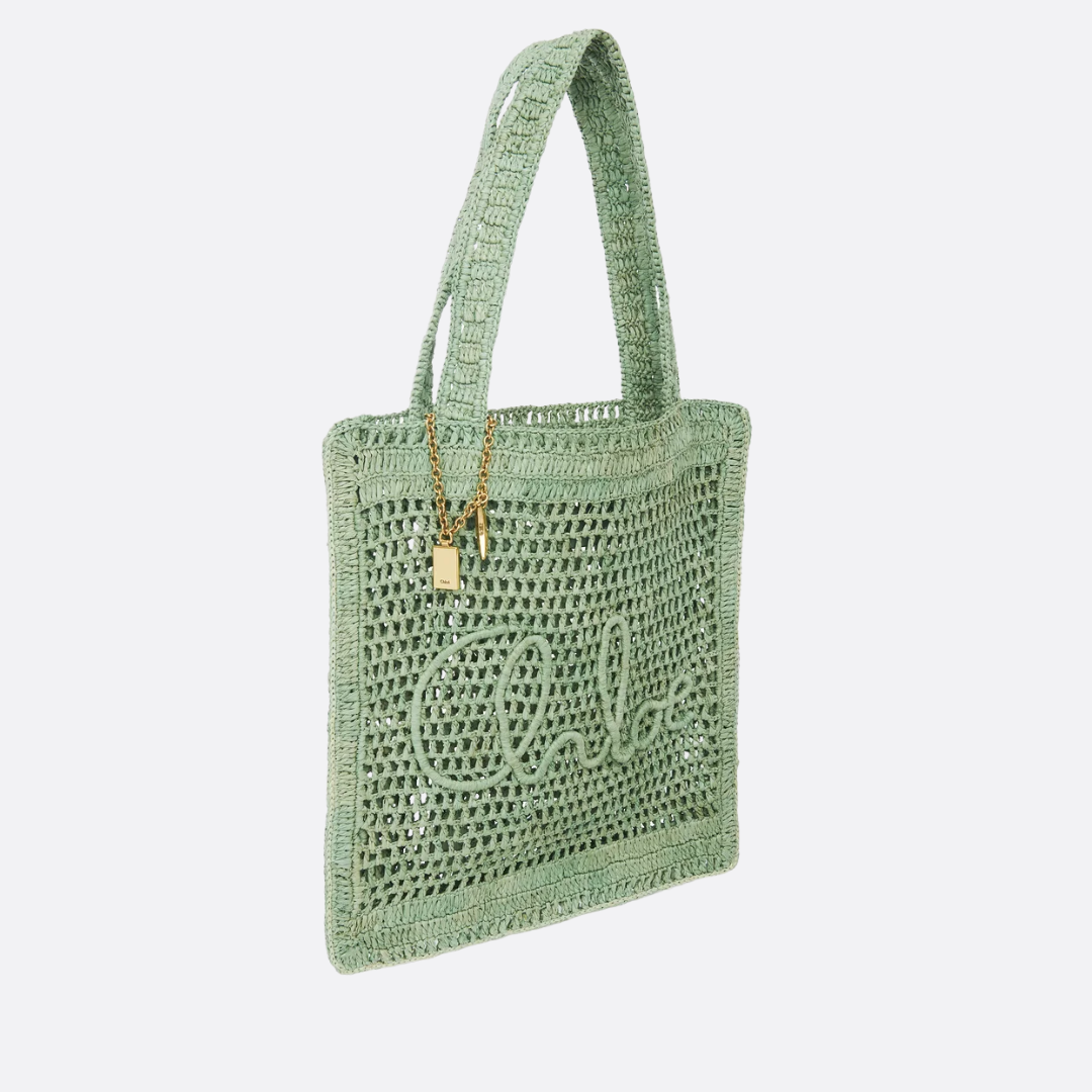 CHLOÉ SOMMER-BANANENTASCHE AUS RAFFIA