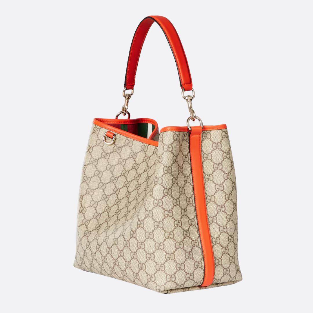 GUCCI – MITTLERE EIMERTASCHE MIT GG-EMBLEM