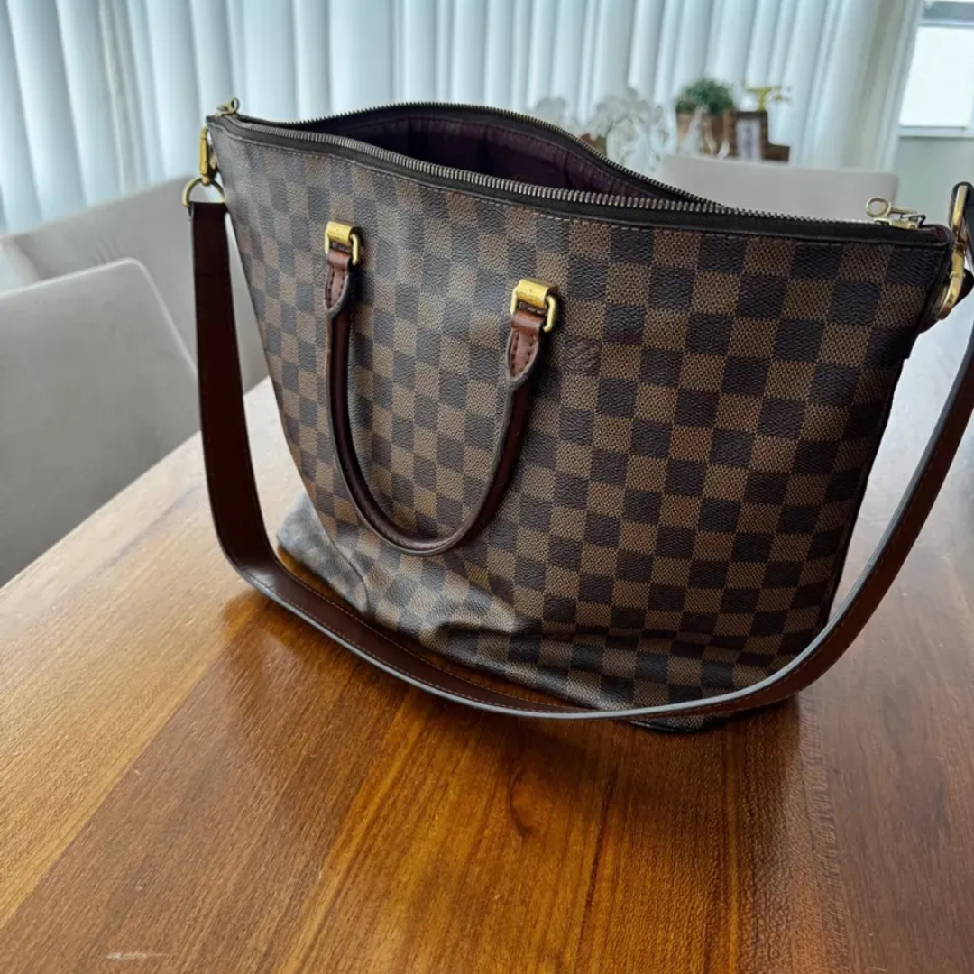 LOUIS VUITTON – KLEINE KARIERTE HANDTASCHE