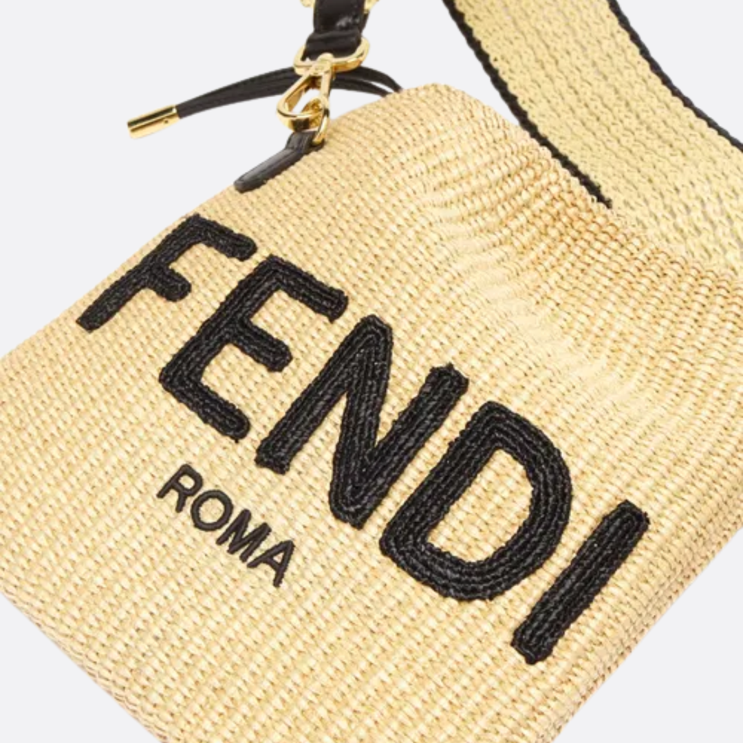FENDI KLEINE HANDTASCHE AUS RAFFIA
