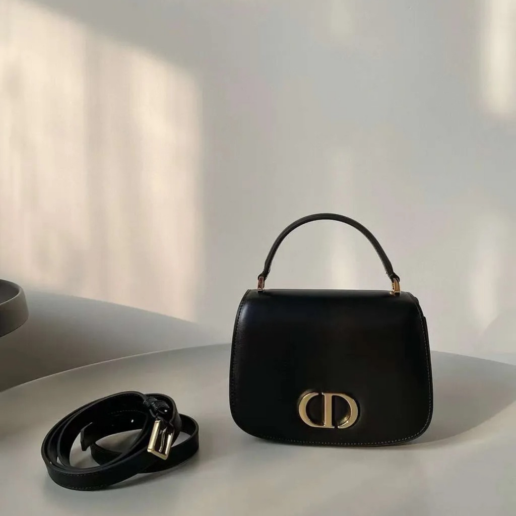 DIOR 30 MONTAIGNE AVENUE MEDIUM TASCHE MIT HANDGRIFF