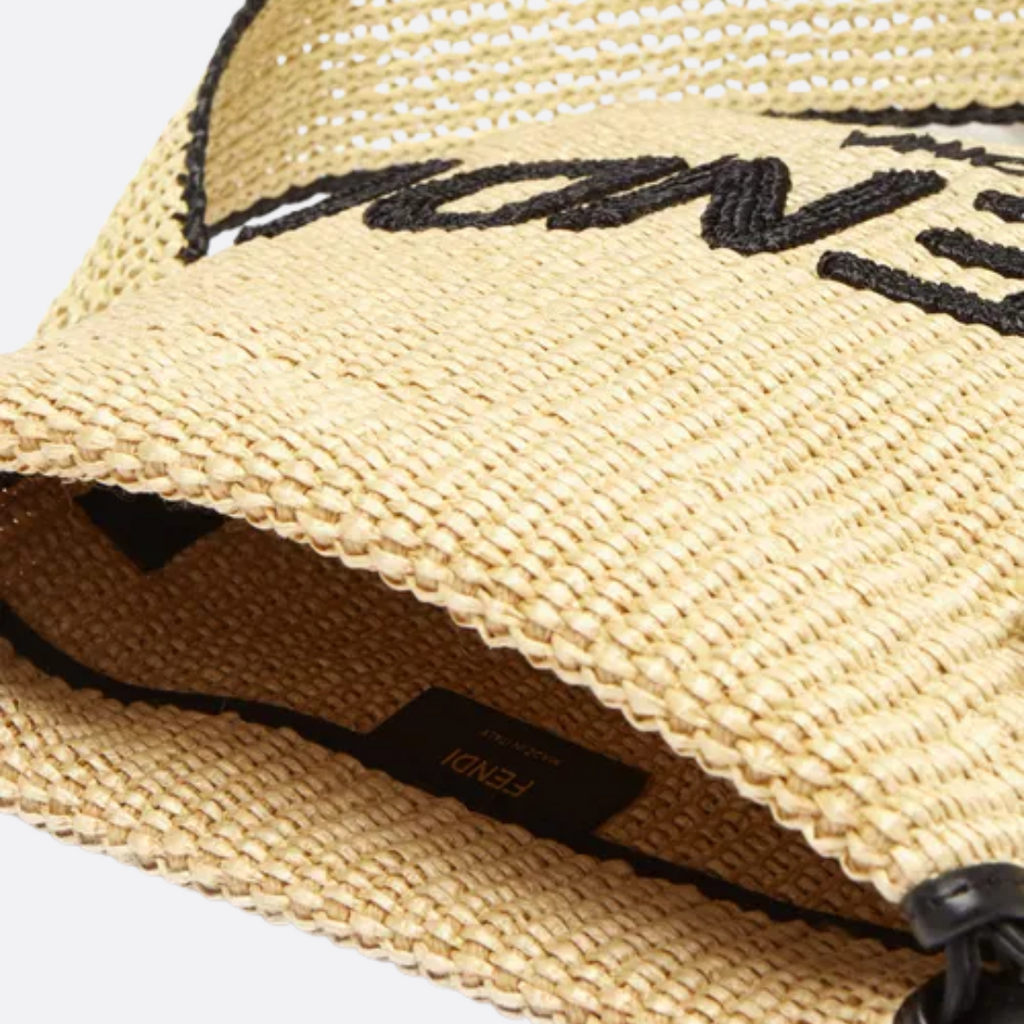 FENDI KLEINE HANDTASCHE AUS RAFFIA
