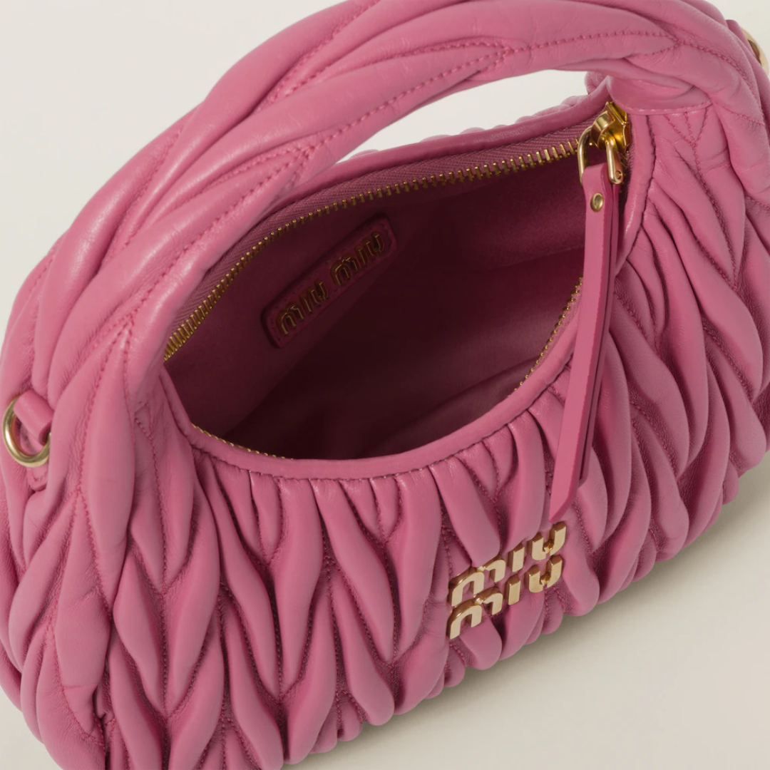 MIU MIU WANDER SCHULTERTASCHE AUS MATELASSÉ NAPPA LEDER