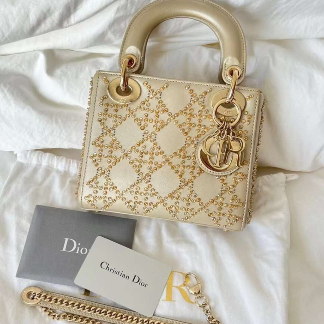 MINI LADY DIOR MIT PERLENBESTICKUNG