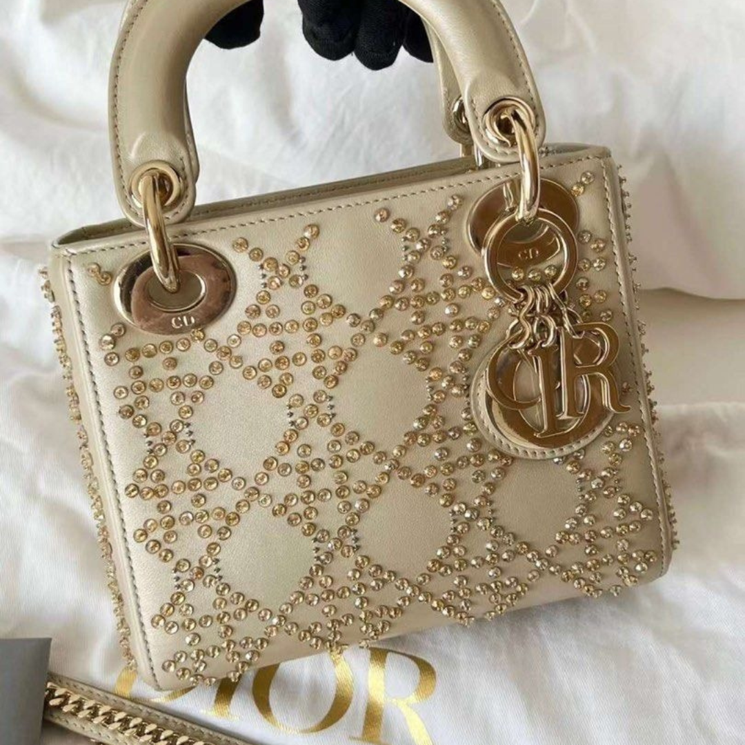 MINI LADY DIOR MIT PERLENBESTICKUNG
