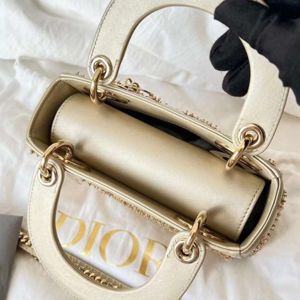 MINI LADY DIOR MIT PERLENBESTICKUNG