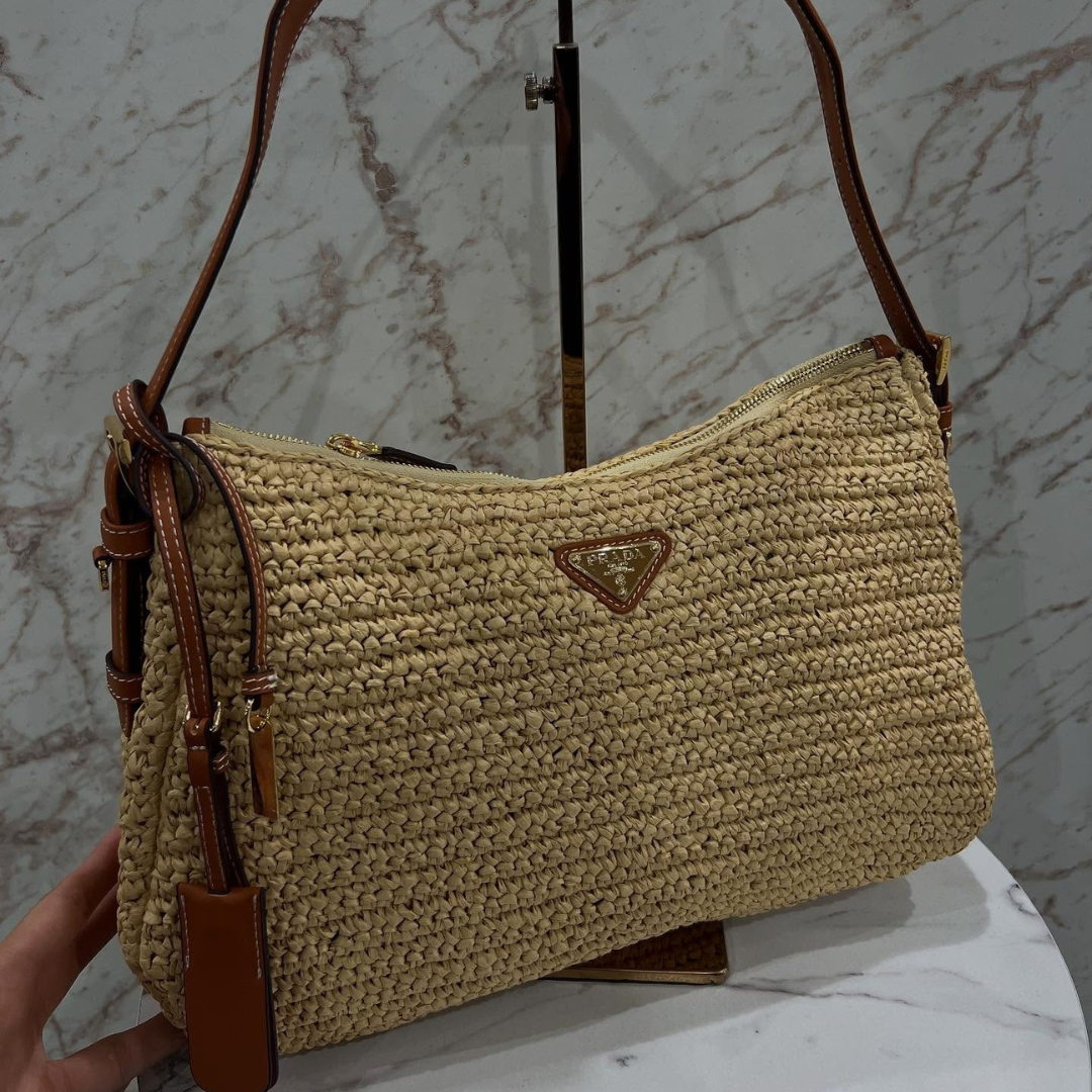 PRADA GROSSE HANDTASCHE AUS HÄKELSTRICK UND LEDER