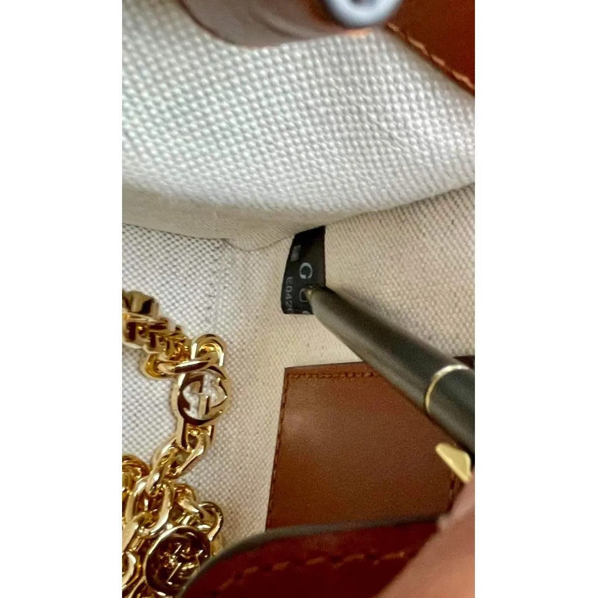 GUCCI DIANA SMALL TASCHE MIT KRISTALLEN