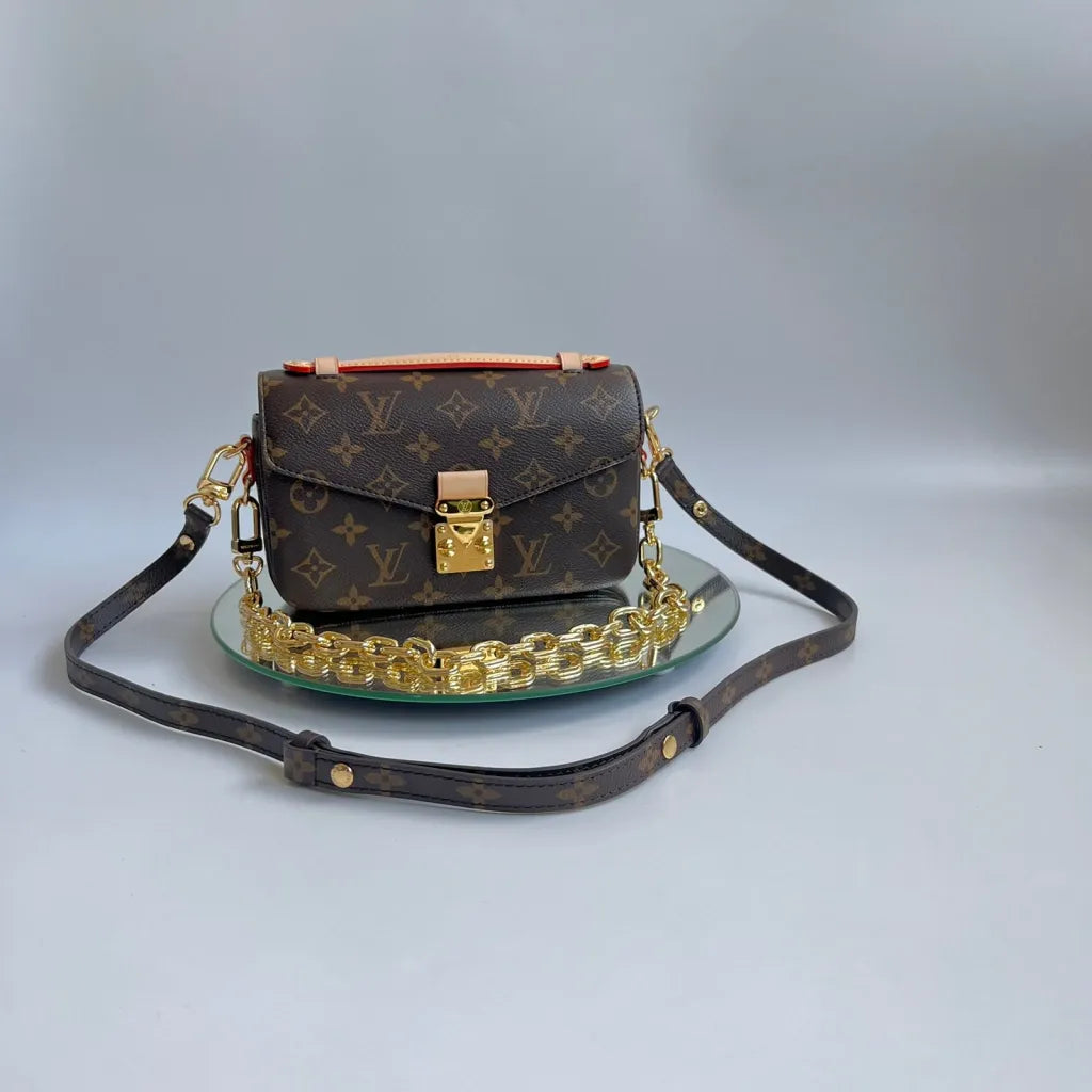 LOUIS VUITTON SCHULTERTASCHE