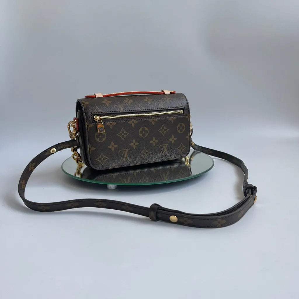 LOUIS VUITTON SCHULTERTASCHE