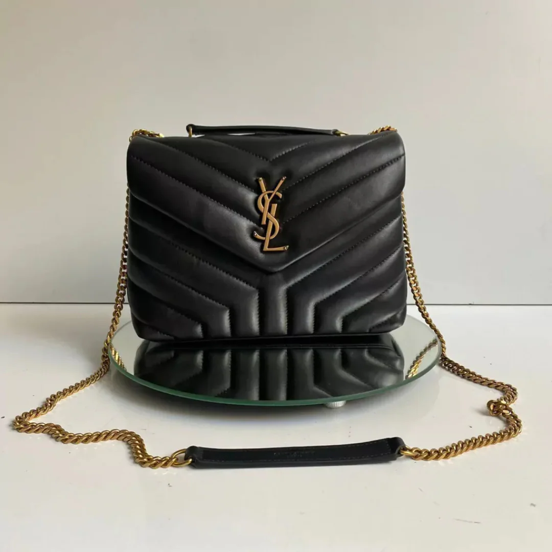 SAINT LAURENT LOULOU KLEINE STEPPTASCHE