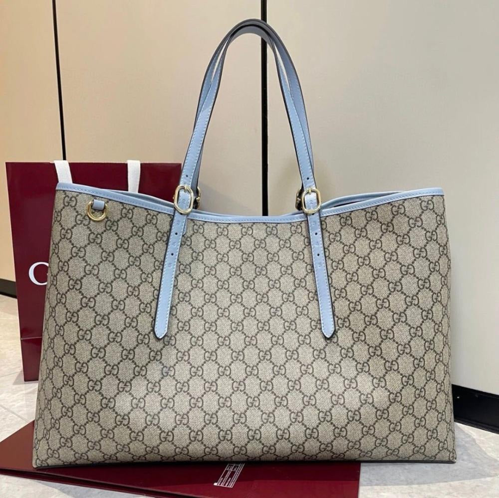 GROSSER GG-EMBLEM-SHOPPER VON GUCCI