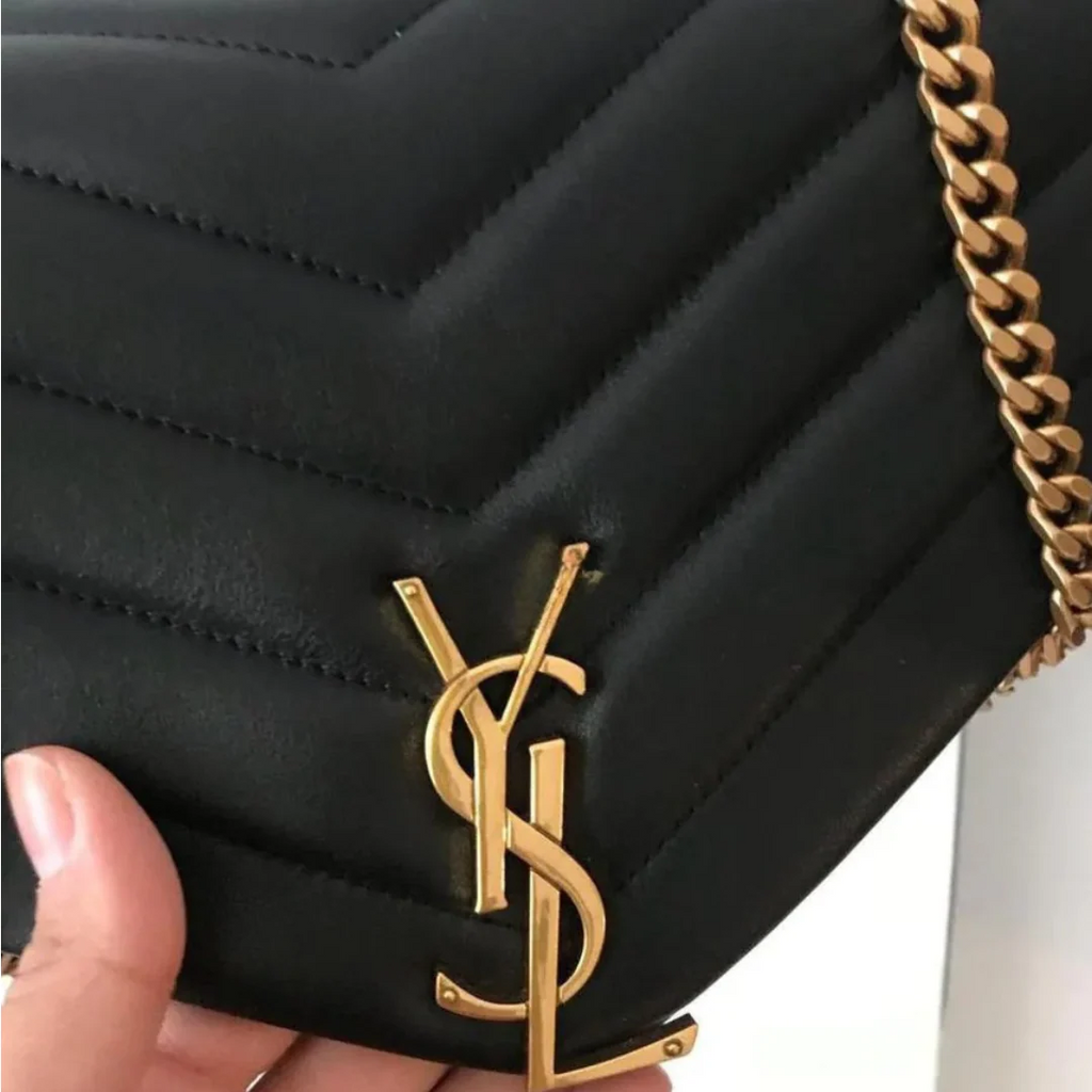 SAINT LAURENT LOULOU KLEINE STEPPTASCHE