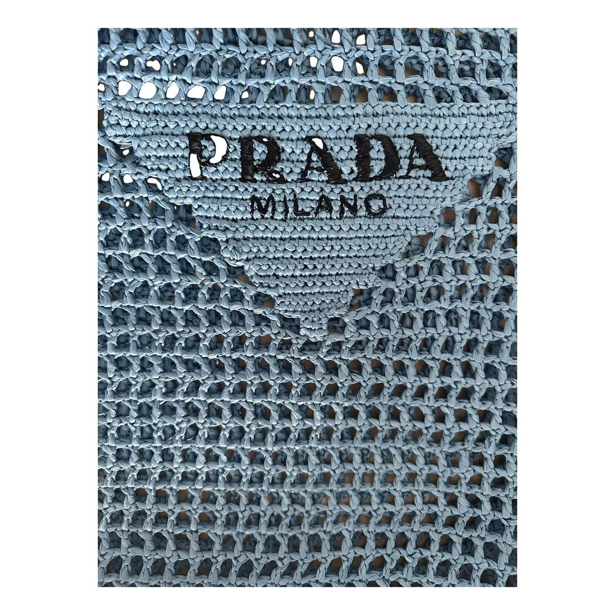 PRADA RAFFIA TASCHE MIT GEWEBTEM LOGO IN BLAU